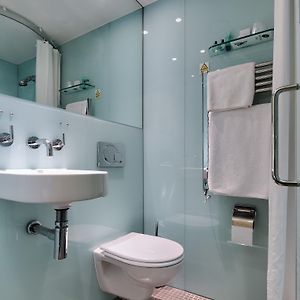 Zimmer mit zwei Einzelbetten